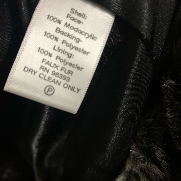 Rachel Zoe Faux Fur Horizontal Stripes XL Black - Picture 11 of 13